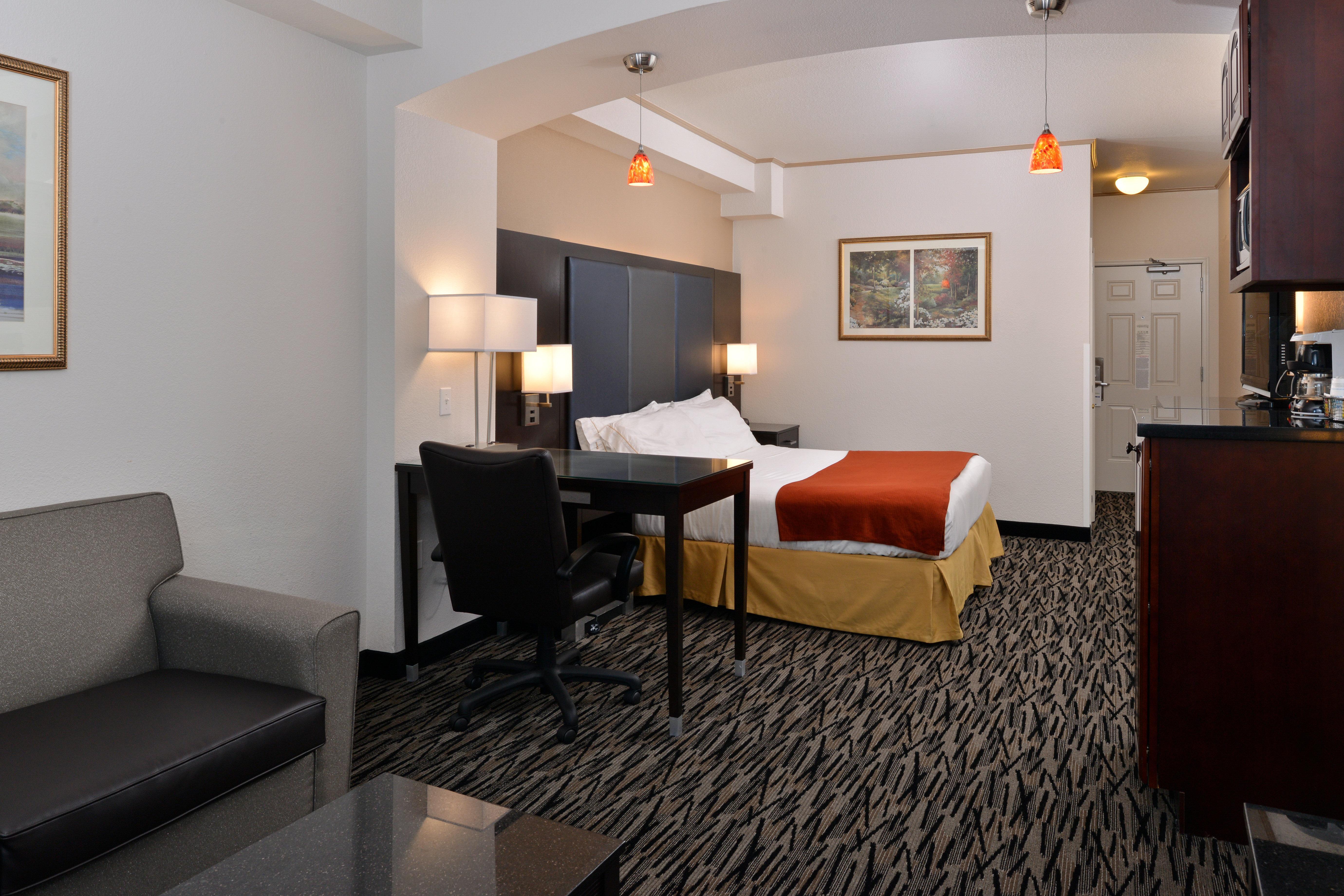 Holiday Inn Express & Suites Tacoma South - Lakewood By Ihg Eksteriør billede