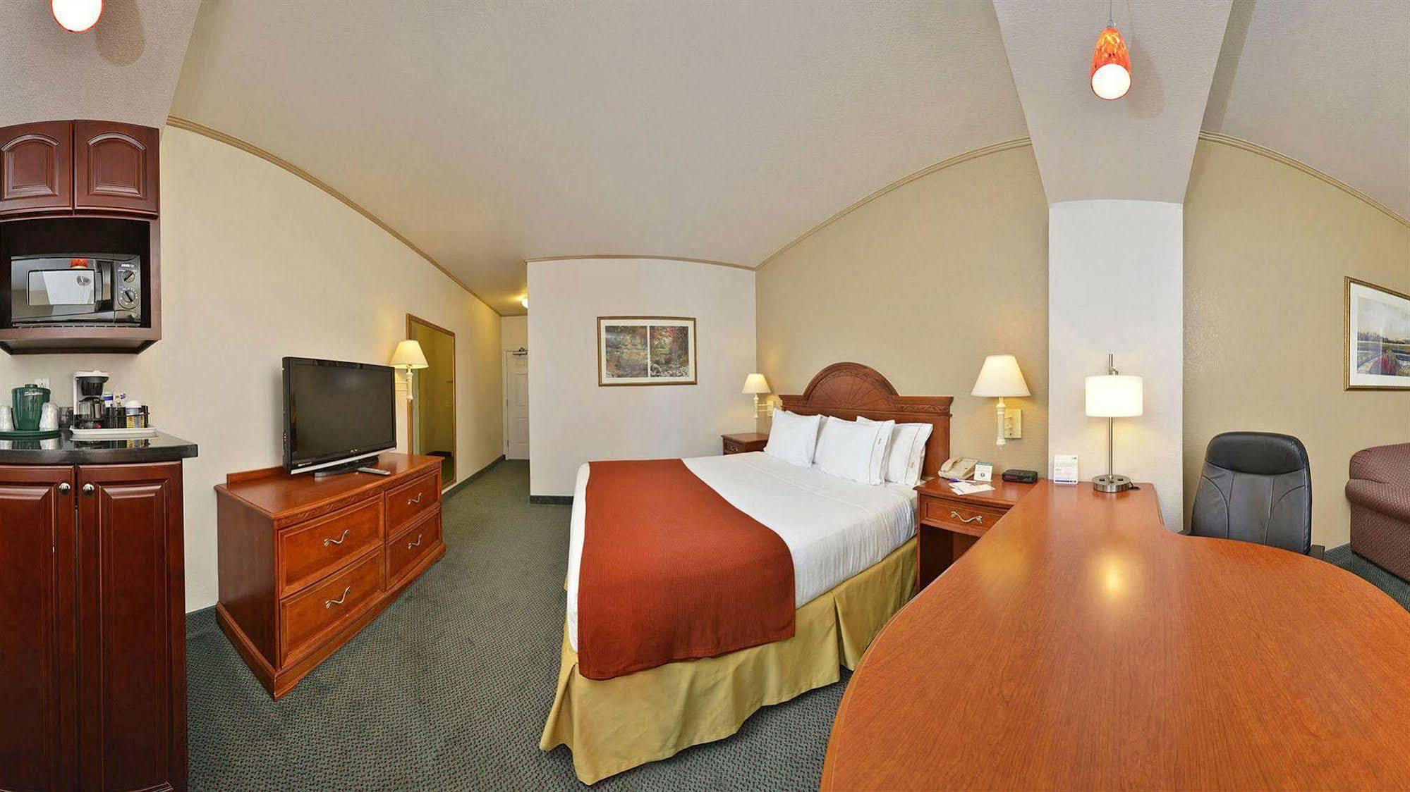Holiday Inn Express & Suites Tacoma South - Lakewood By Ihg Eksteriør billede